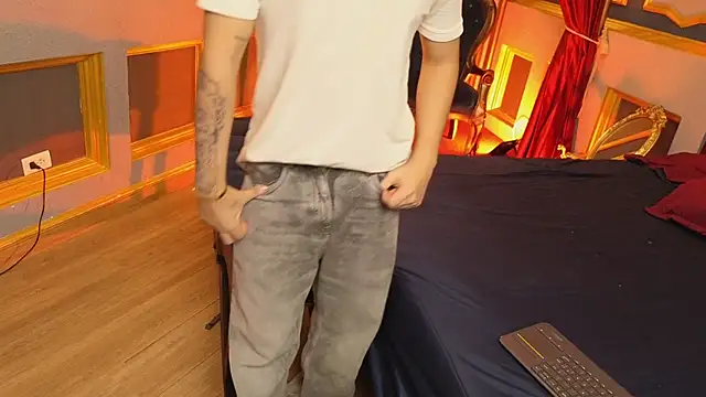 MarcoVitto online show from 4, 11, 2025