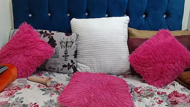 SexyLadyBoosxx online show from 8, 2, 2026