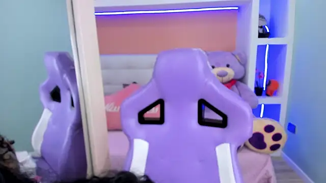 miss   evangeline online show from 30, 1, 2025