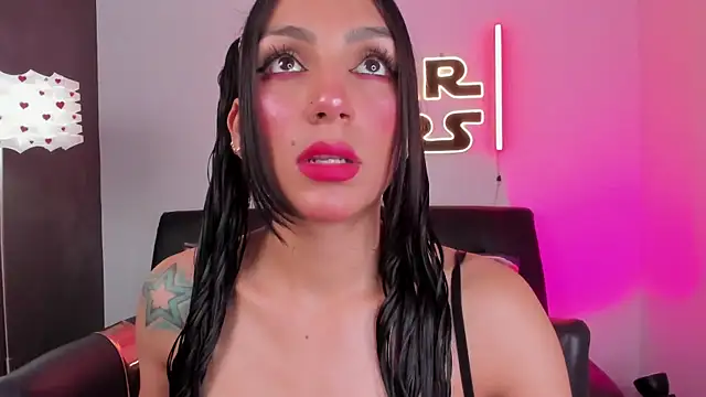 Snapshot of miss___evangeline chatting on 25, 6, 2026 miss evangeline online show from 25, 6, 2026