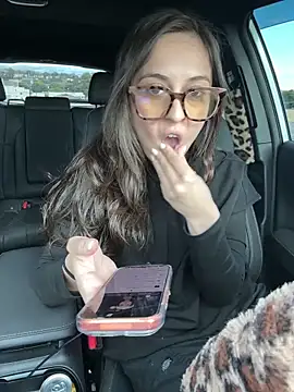 Snapshot of morganbby_ chatting on 14, 4, 2026 morganbby online show from 14, 4, 2026