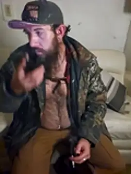 StruggleSnuggles online show from 10, 11, 2025