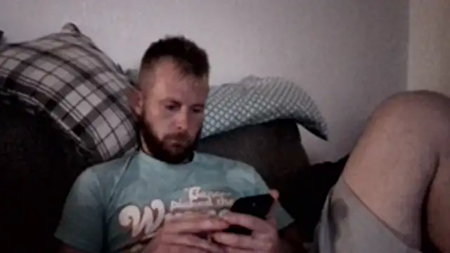 Snapshot of bjay1210 chatting on 9, 6, 2026 bjay1210 online show from 9, 6, 2026