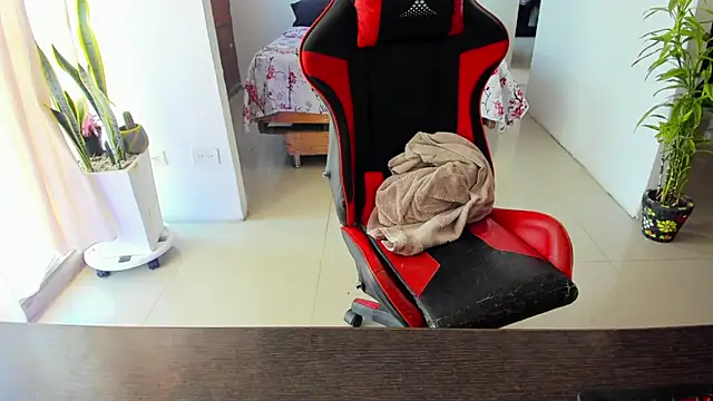 Adam Valenciia online show from 3, 11, 2025