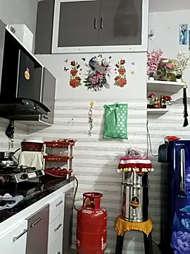 Best-Couple online show from 16, 2, 2026