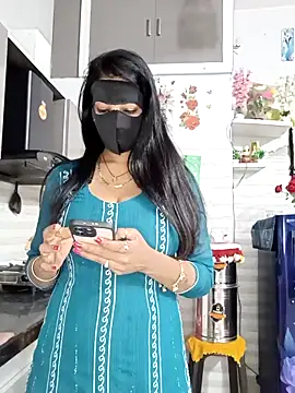 Snapshot of Best-Couple chatting on 28, 3, 2026 Best-Couple online show from 28, 3, 2026