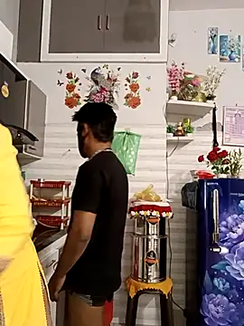 Snapshot of Best-Couple chatting on 16, 4, 2026 Best-Couple online show from 16, 4, 2026