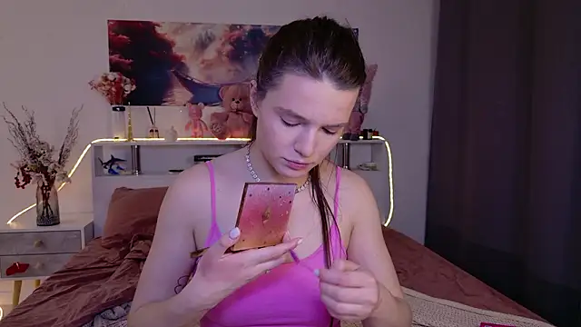 Snapshot of Nellie_Medina chatting on 17, 3, 2026 Nellie Medina online show from 17, 3, 2026