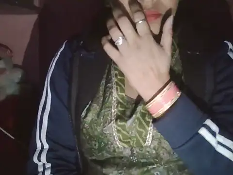 Hot-shanvi online show from 7, 1, 2026