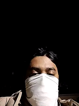 Snapshot of Whitehouse01 chatting on 30, 12, 2024 Whitehouse01 online show from 30, 12, 2024