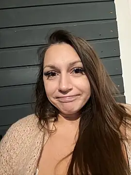 Snapshot of claraxjoyy chatting on 1, 10, 2025 claraxjoyy online show from 1, 10, 2025