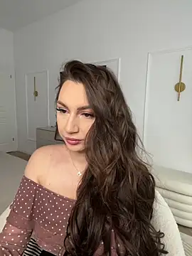 Snapshot of claraxjoyy chatting on 2, 4, 2026 claraxjoyy online show from 2, 4, 2026