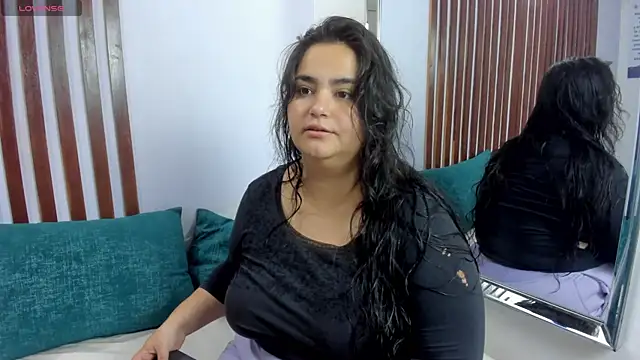 Snapshot of KRYSSTARITTER4 chatting on 17, 2, 2025 KRYSSTARITTER4 online show from 17, 2, 2025