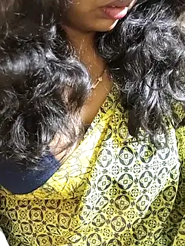 Snapshot of Rathi22 chatting on 3, 4, 2026 Rathi22 online show from 3, 4, 2026