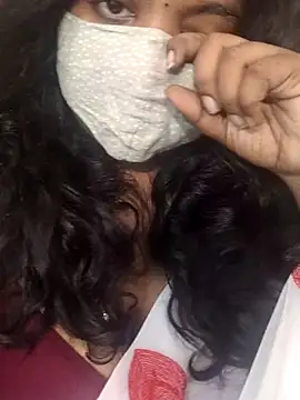 Snapshot of Rathi22 chatting on 19, 4, 2026 Rathi22 online show from 19, 4, 2026