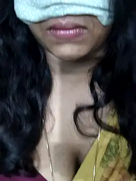 Snapshot of Rathi22 chatting on 22, 4, 2026 Rathi22 online show from 22, 4, 2026