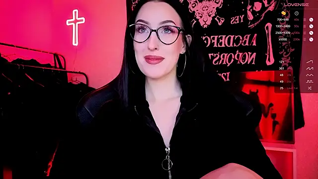 Snapshot of Miss_Alice__ chatting on 5, 2, 2026 Miss Alice online show from 5, 2, 2026