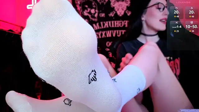 Miss Alice   online show from 28, 3, 2026