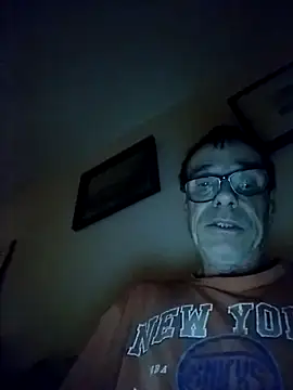 Snapshot of camille63 chatting on 25, 4, 2026 camille63 online show from 25, 4, 2026