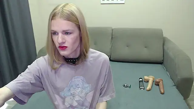 Snapshot of blaire__18 chatting on 18, 2, 2025 blaire  18 online show from 18, 2, 2025