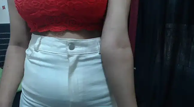 Snapshot of Honey_Bee25 chatting on 1, 2, 2025 Honey Bee25 online show from 1, 2, 2025