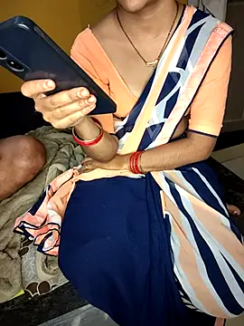 Snapshot of lovelygirl4567 chatting on 21, 9, 2025 lovelygirl4567 online show from 21, 9, 2025