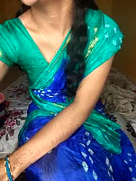 Snapshot of lovelygirl4567 chatting on 21, 10, 2025 lovelygirl4567 online show from 21, 10, 2025