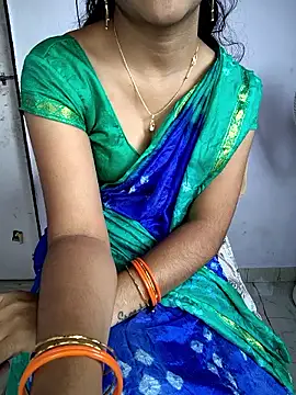 Snapshot of lovelygirl4567 chatting on 5, 11, 2025 lovelygirl4567 online show from 5, 11, 2025