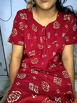 Snapshot of lovelygirl4567 chatting on 11, 11, 2025 lovelygirl4567 online show from 11, 11, 2025