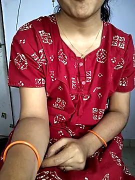 Snapshot of lovelygirl4567 chatting on 28, 11, 2025 lovelygirl4567 online show from 28, 11, 2025