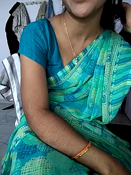 Snapshot of lovelygirl4567 chatting on 3, 12, 2025 lovelygirl4567 online show from 3, 12, 2025