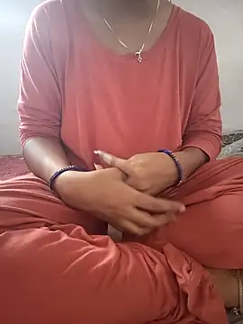 lovelygirl4567 online show from 17, 4, 2026