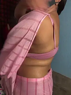 Snapshot of Lovely-Shivani chatting on 22, 2, 2026 Lovely-Shivani online show from 22, 2, 2026