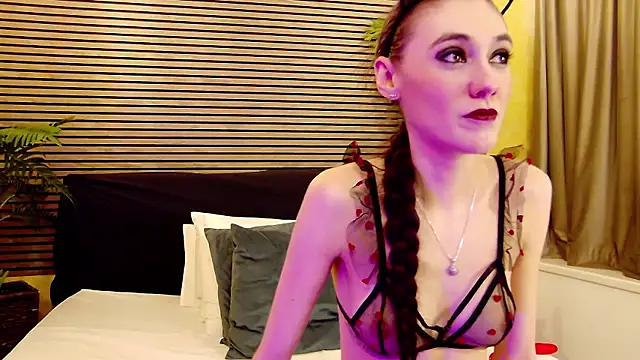 SamaraSinn online show from 26, 1, 2025