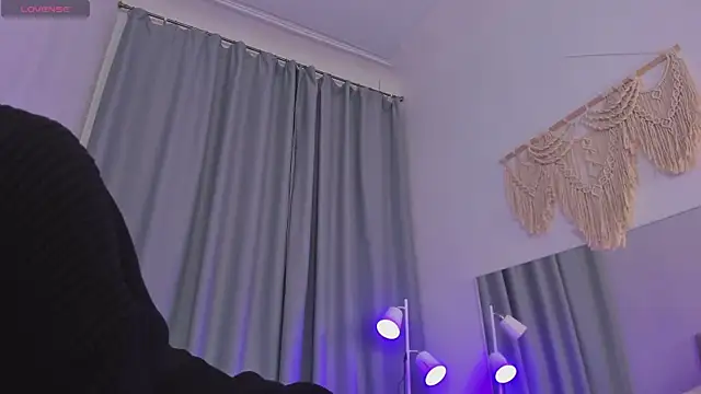 Snapshot of Iris_Pastels chatting on 28, 2, 2025 Iris Pastels online show from 28, 2, 2025