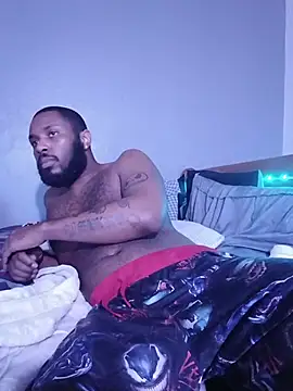 Snapshot of Caliclysm chatting on 14, 12, 2025 Caliclysm online show from 14, 12, 2025