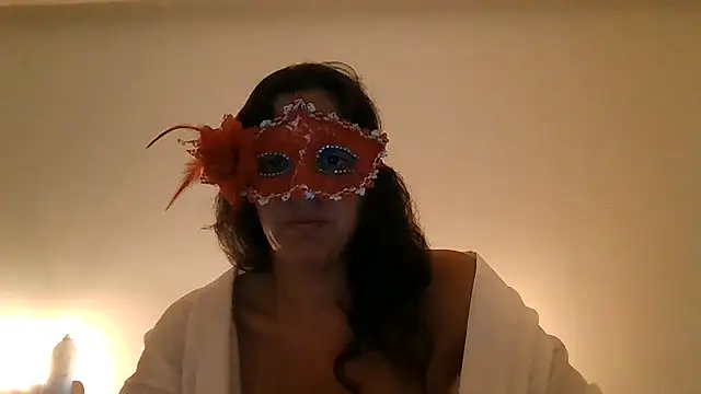 Snapshot of couple-tuga chatting on 11, 7, 2026 couple-tuga online show from 11, 7, 2026