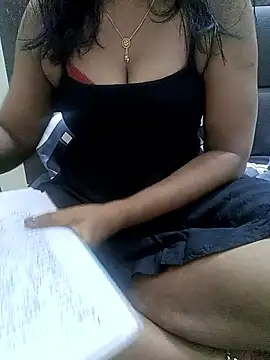 Snapshot of Tamil_Vishalini chatting on 4, 4, 2026 Tamil Vishalini online show from 4, 4, 2026