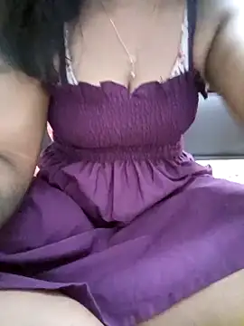 Snapshot of Tamil_Vishalini chatting on 24, 4, 2026 Tamil Vishalini online show from 24, 4, 2026