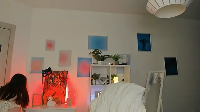 Snapshot of MiaVixxen chatting on 25, 10, 2025 MiaVixxen online show from 25, 10, 2025