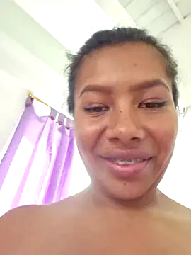 Snapshot of PaulaOrtiz_1 chatting on 18, 4, 2026 PaulaOrtiz 1 online show from 18, 4, 2026