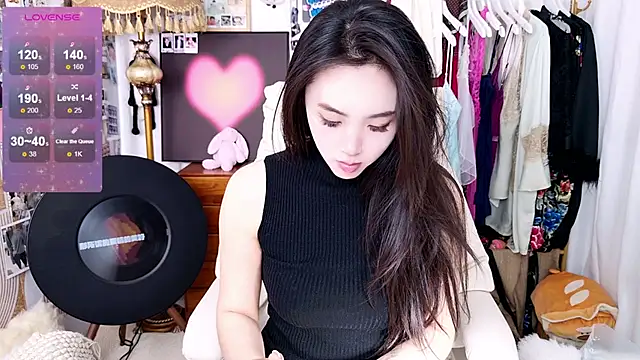 Snapshot of xiaotiantian-76 chatting on 11, 1, 2026 xiaotiantian-76 online show from 11, 1, 2026