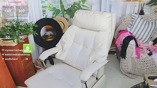 Snapshot of xiaotiantian-76 chatting on 22, 4, 2026 xiaotiantian-76 online show from 22, 4, 2026