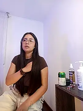 Snapshot of Gretta_Hot chatting on 28, 3, 2026 Gretta Hot online show from 28, 3, 2026