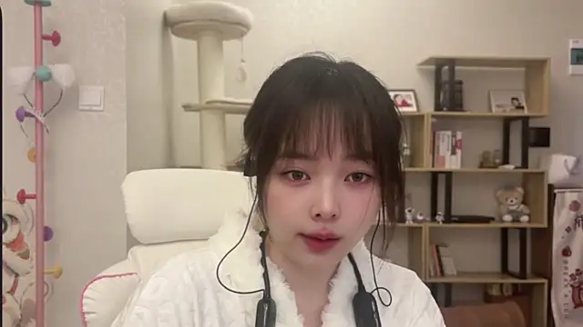 Chenjing0 online show from 5, 12, 2025