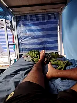 Snapshot of jLtjnahid018 chatting on 22, 4, 2026 jLtjnahid018 online show from 22, 4, 2026