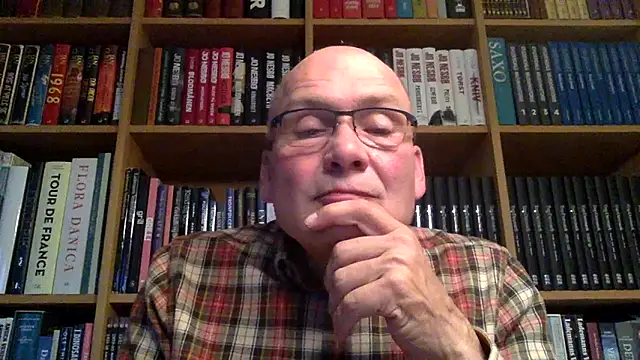 Parleg2 online show from 5, 10, 2025