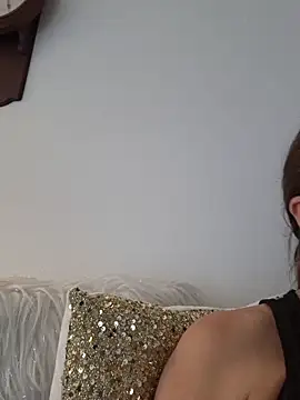Snapshot of karina_warthon chatting on 4, 5, 2026 karina warthon online show from 4, 5, 2026