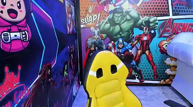 Snapshot of jisuscat chatting on 12, 3, 2025 jisuscat online show from 12, 3, 2025