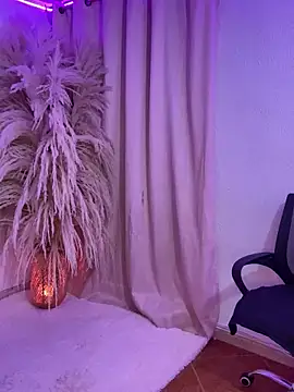 Snapshot of ariadna_cooper chatting on 12, 9, 2025 ariadna cooper online show from 12, 9, 2025